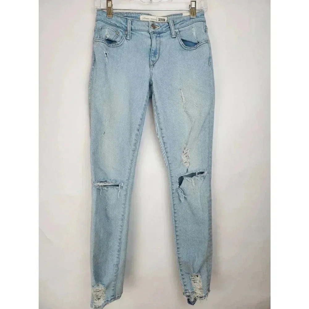 Lovers +Friends Denim Jeans Light Wash Distressed Size 26